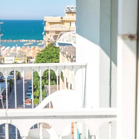 Elite Hotel 3*