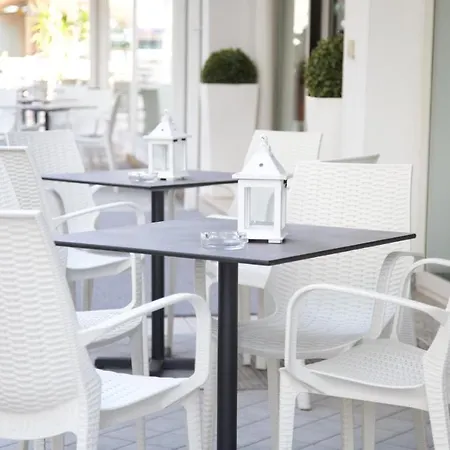 Elite ホテル カットーリカ